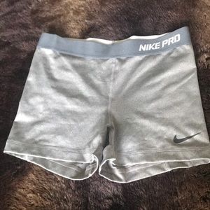 Nike Pro Gray Shorts Size Medium